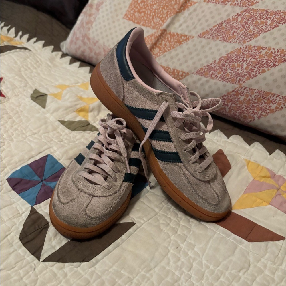 adidas Pink Suede Athletic Shoes with Navy Stripes and Gum Sole